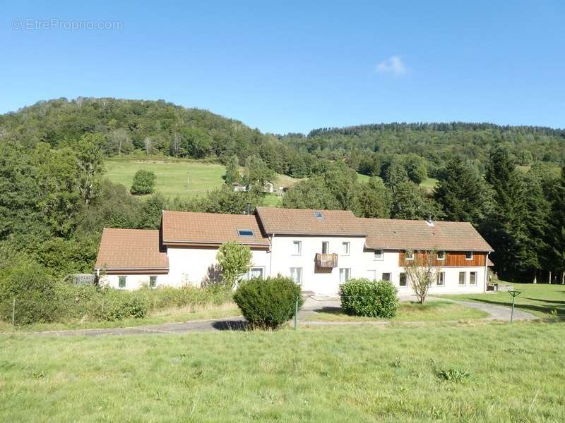 Maison à FRESSE-SUR-MOSELLE