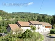 Maison à FRESSE-SUR-MOSELLE