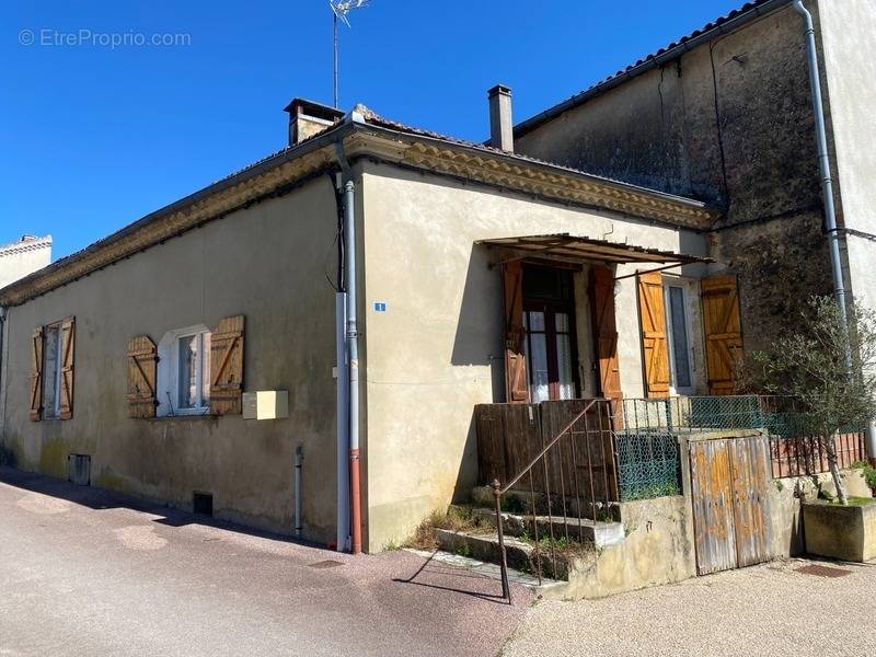 Maison à GONDRIN