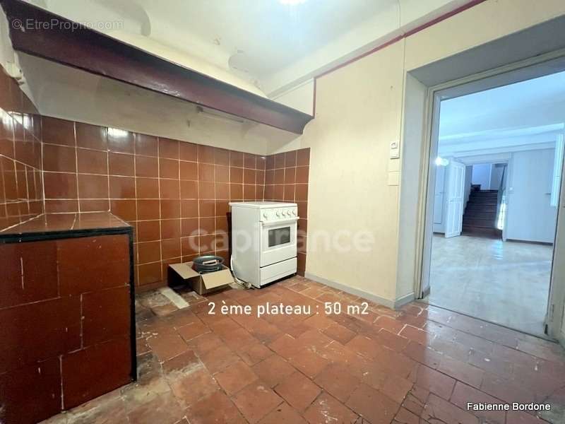 Appartement à CAMPS-LA-SOURCE