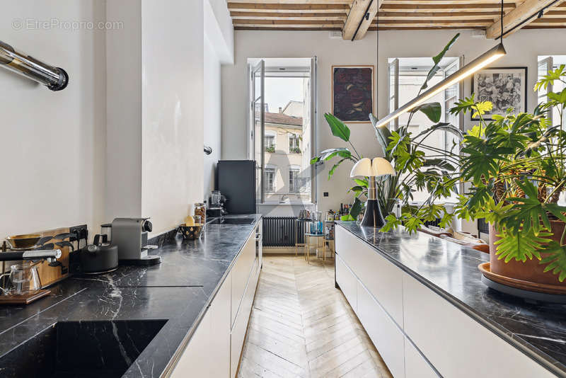 Appartement à LYON-1E