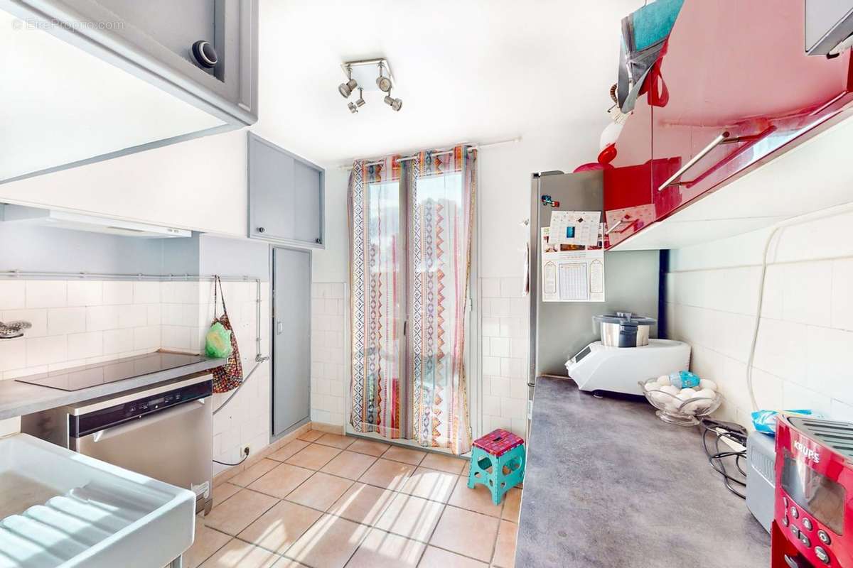 Appartement à MARSEILLE-12E