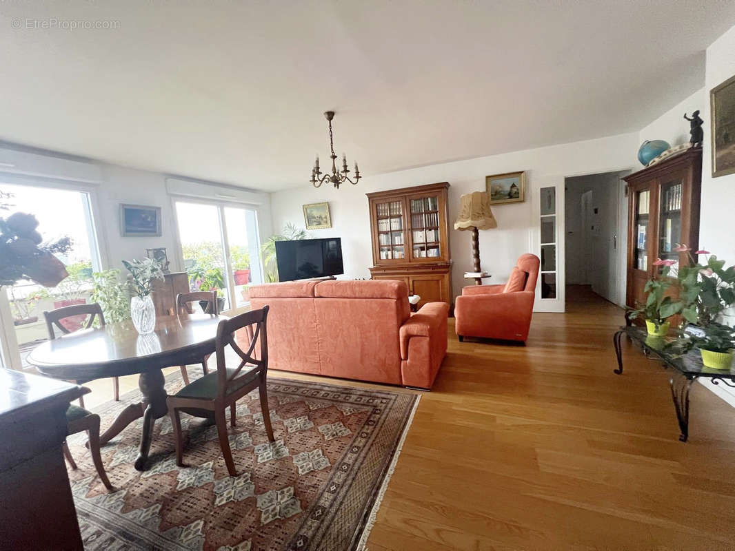 Appartement à JOINVILLE-LE-PONT