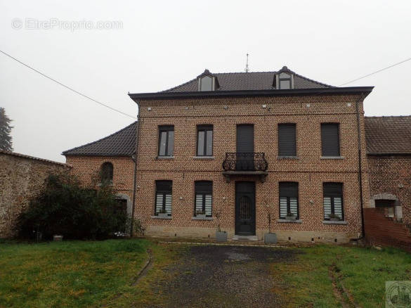 Maison à HERGNIES