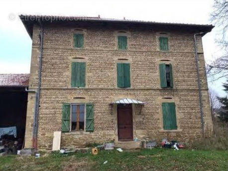 Maison à VILLE-SOUS-ANJOU