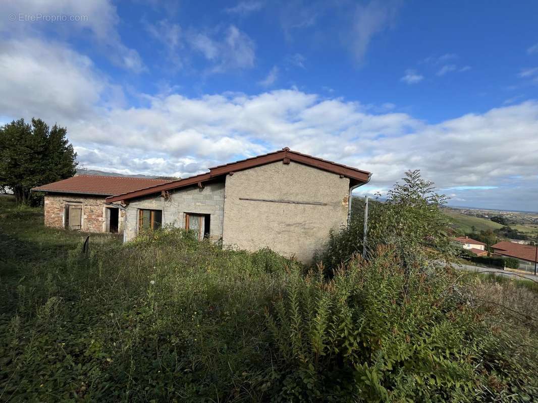 Maison à SALLES-ARBUISSONNAS-EN-BEAUJOLAIS