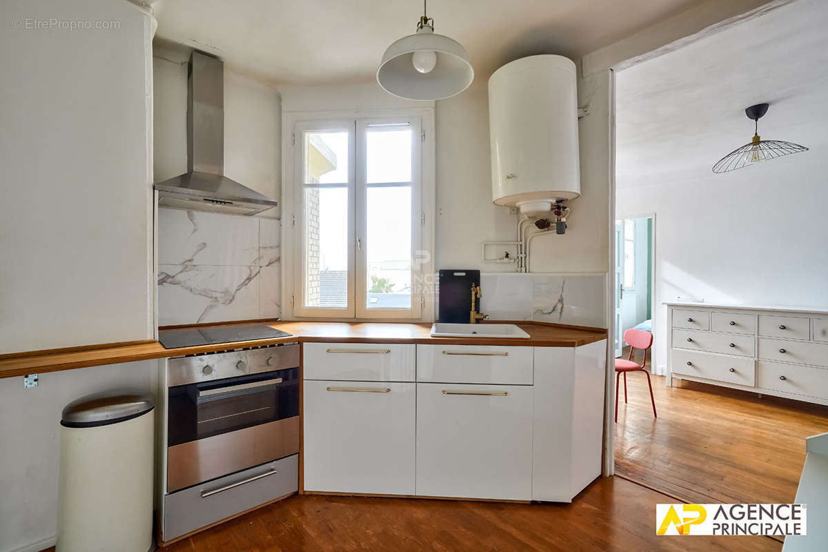 Appartement à MAISONS-LAFFITTE