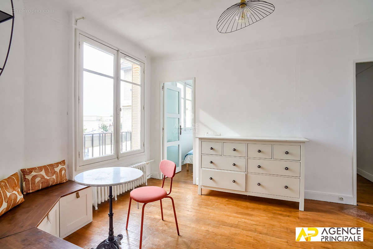 Appartement à MAISONS-LAFFITTE