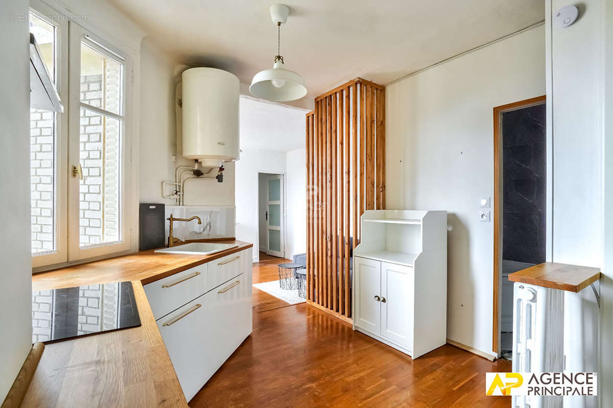 Appartement à MAISONS-LAFFITTE