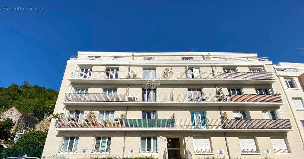 Appartement à PONTOISE