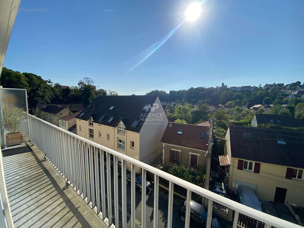 Appartement à PONTOISE