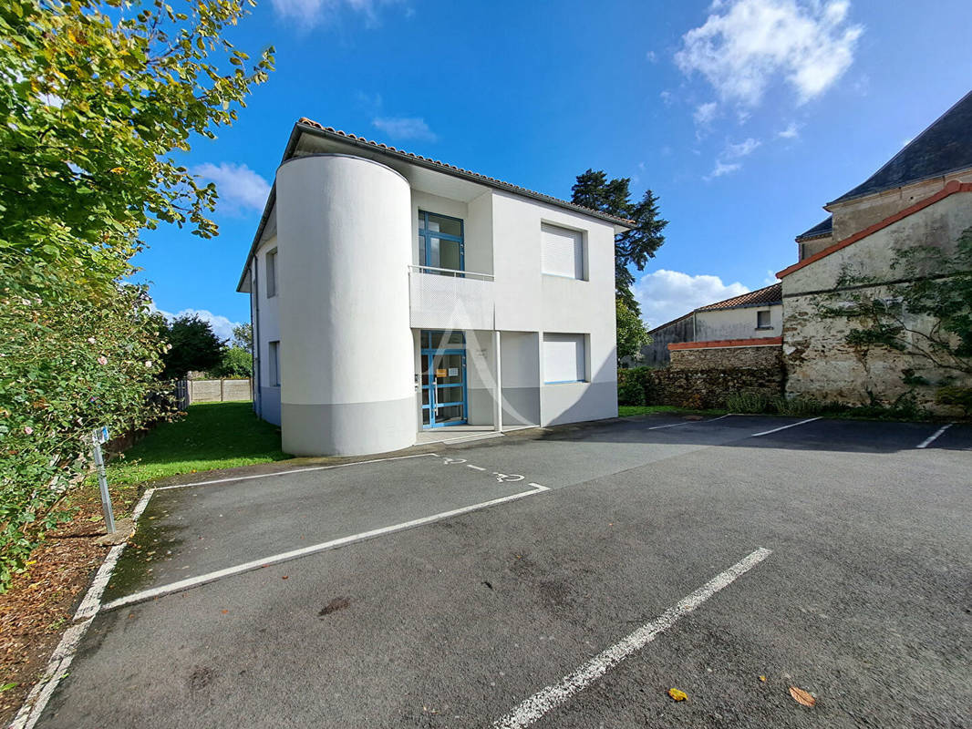 Maison à LES HERBIERS