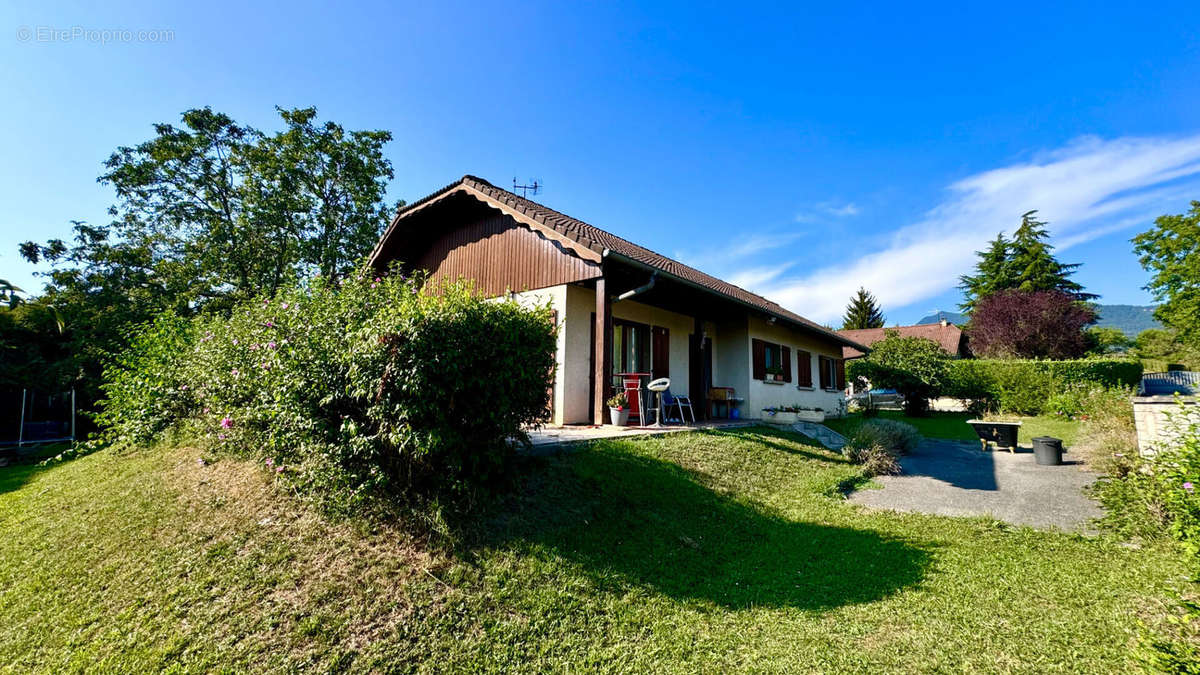 Maison à CONTAMINE-SUR-ARVE