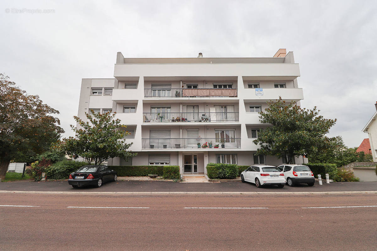 Appartement à FONTAINE-LES-DIJON