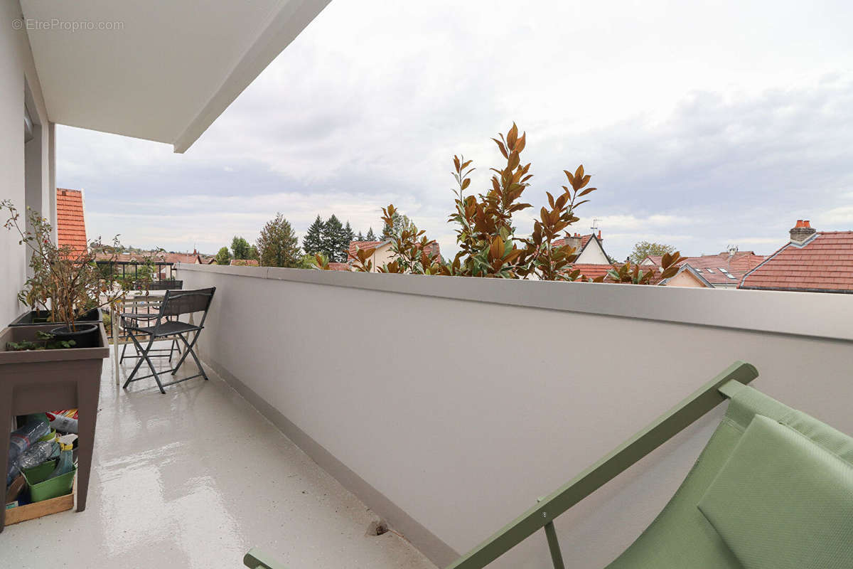 Appartement à FONTAINE-LES-DIJON