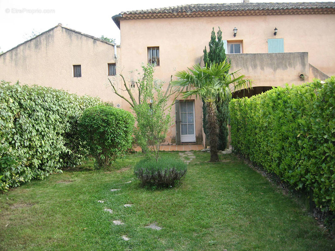 Appartement à ARLES