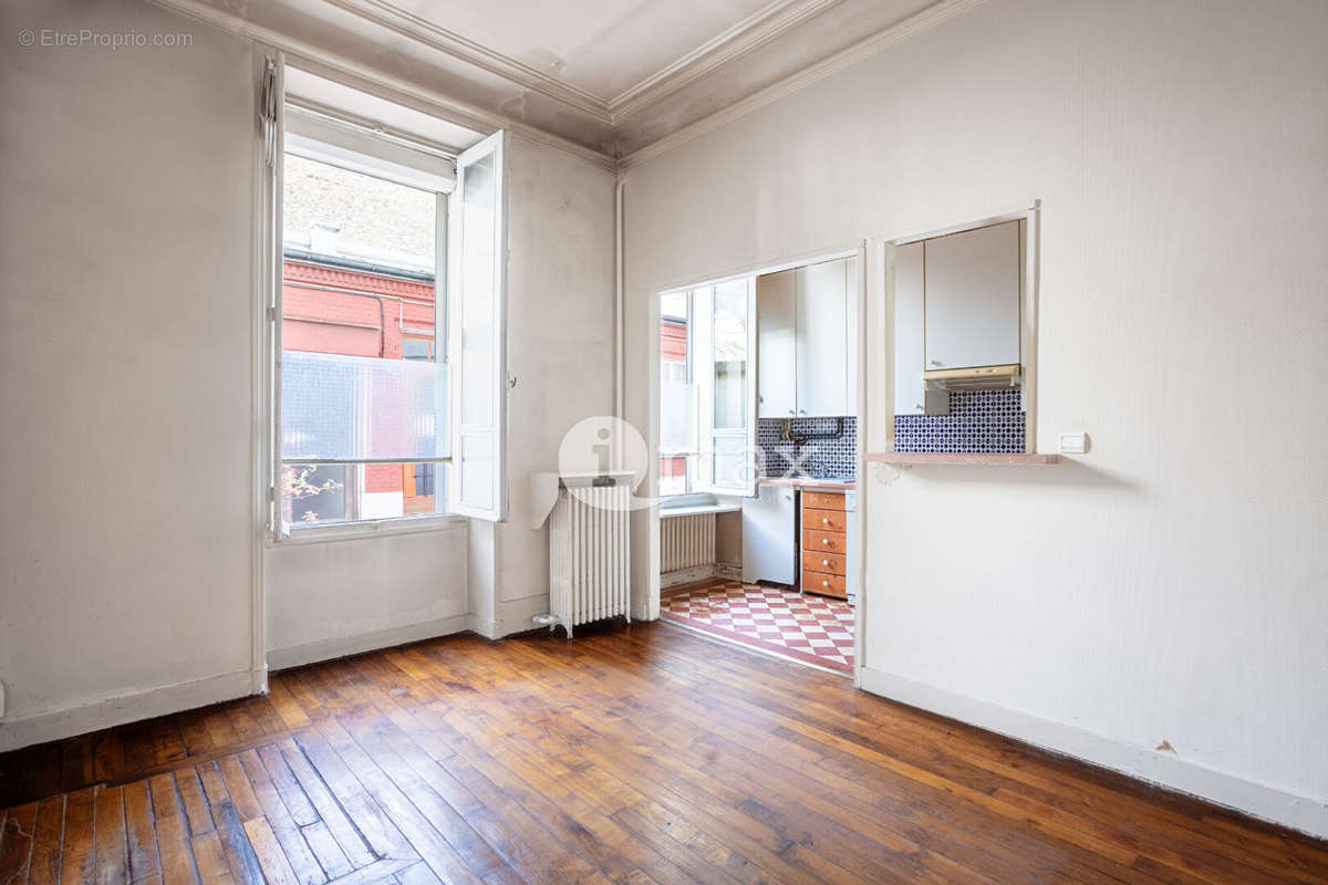 Appartement à LEVALLOIS-PERRET