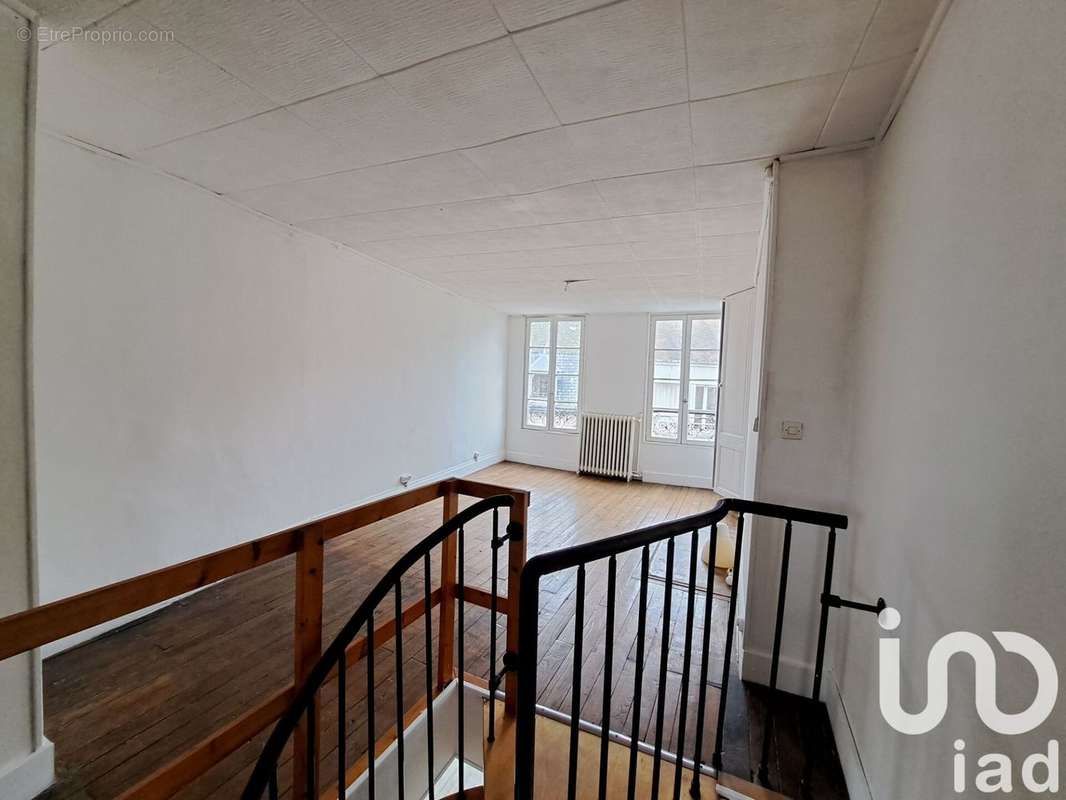 Photo 4 - Appartement à JOIGNY