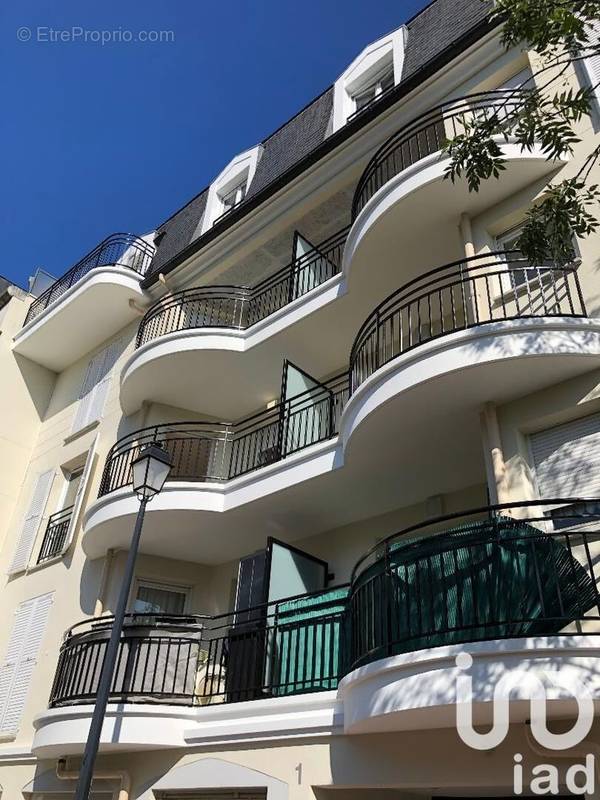 Photo 1 - Appartement à SAINT-MAUR-DES-FOSSES