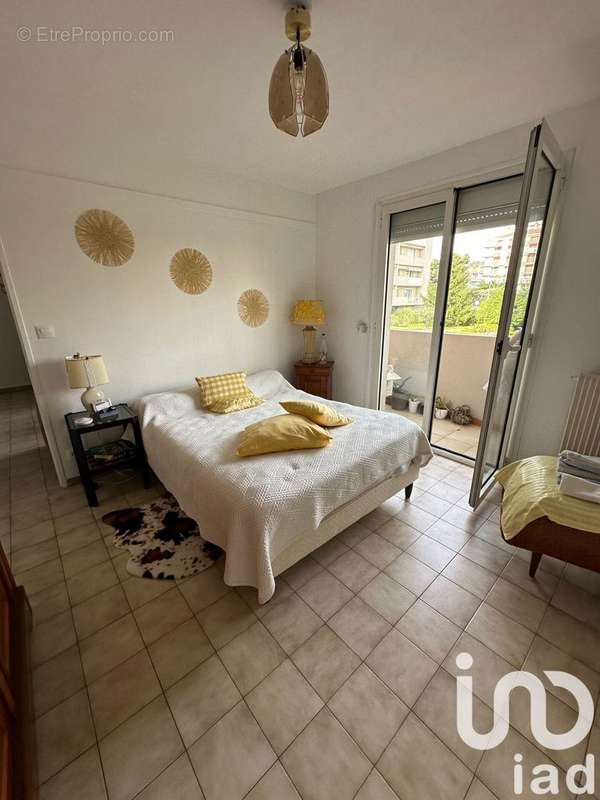 Photo 2 - Appartement à SALON-DE-PROVENCE