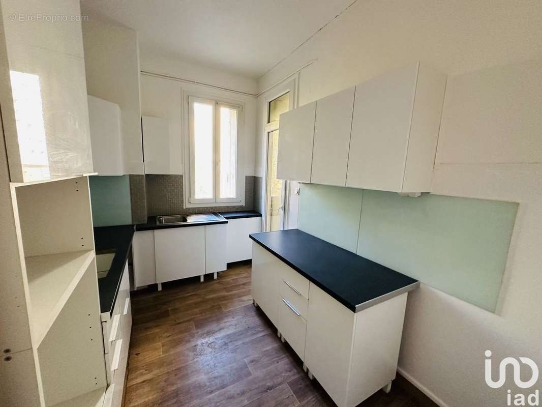 Photo 8 - Appartement à MARSEILLE-2E