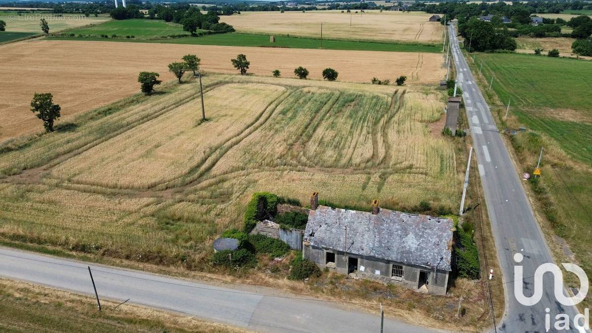 Photo 1 - Maison à COESMES