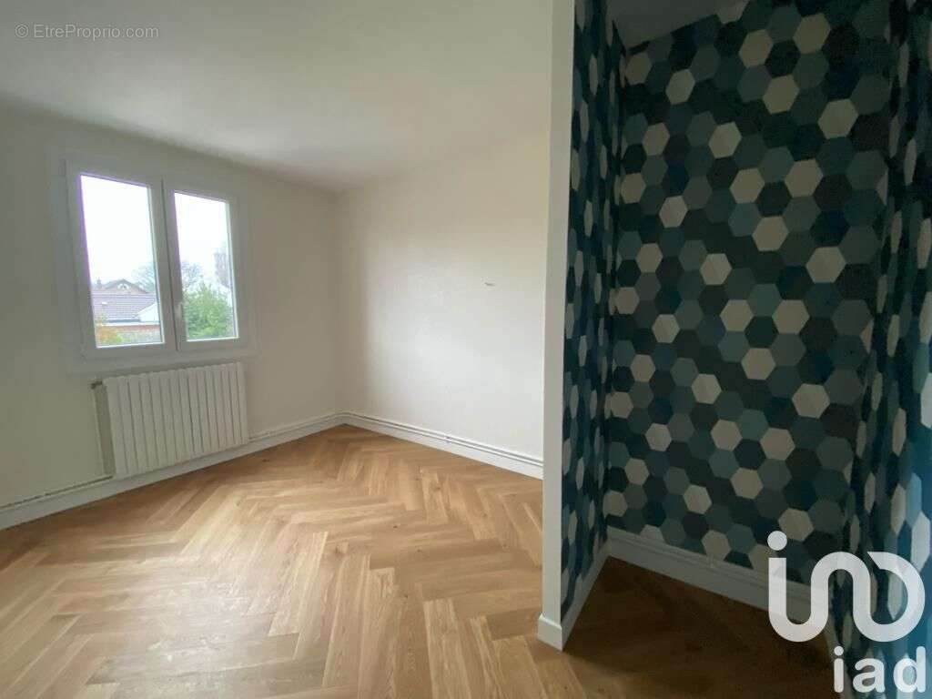 Photo 3 - Appartement à PIERREFITTE-SUR-SEINE