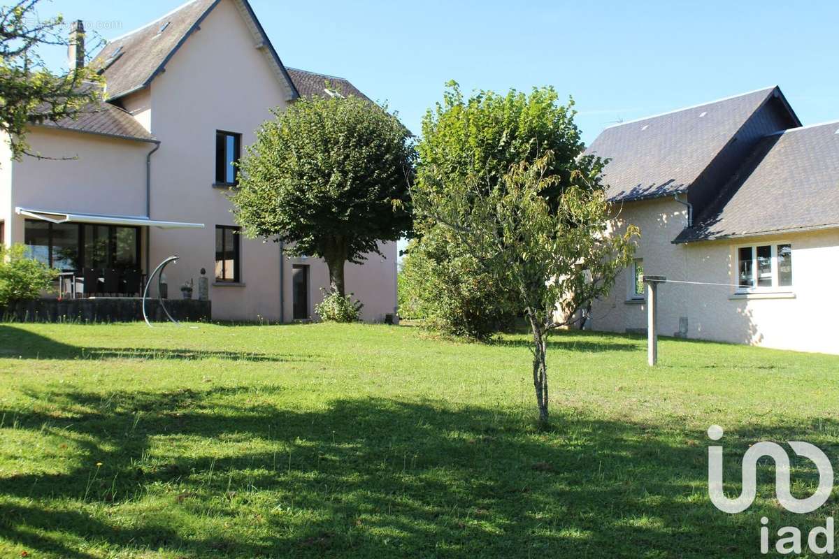 Photo 2 - Maison à EGLETONS