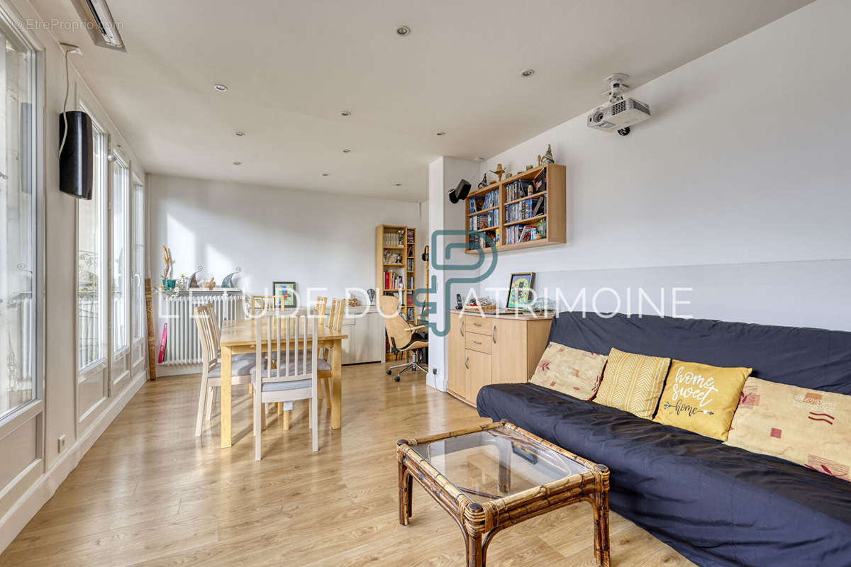 Appartement à MONTROUGE