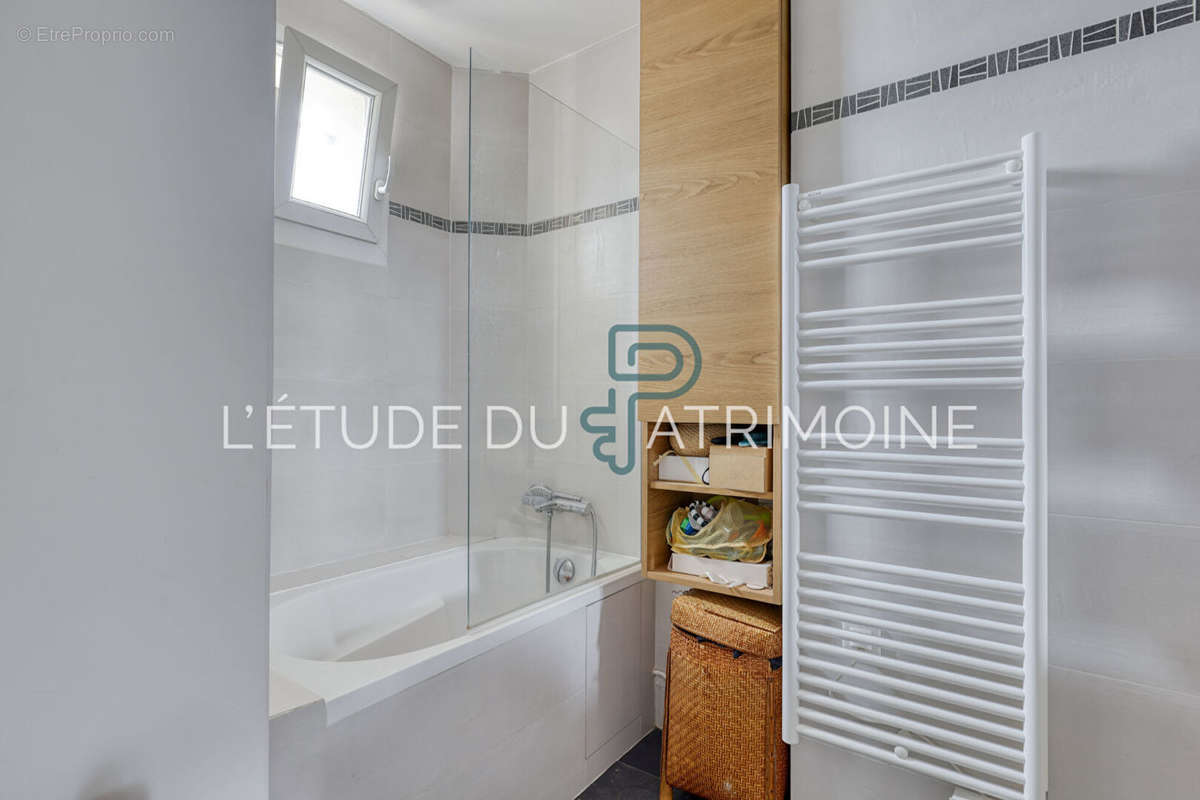 Appartement à MONTROUGE