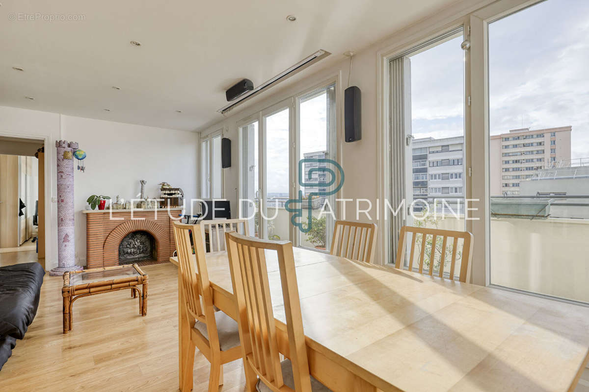 Appartement à MONTROUGE