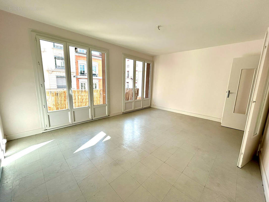 Appartement à LYON-6E