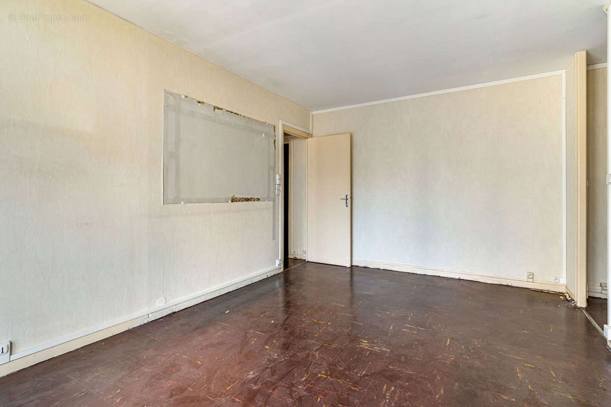 Appartement à PARIS-12E