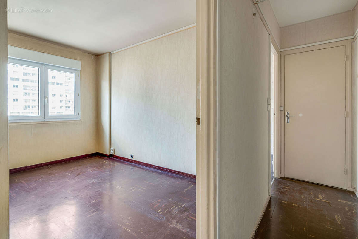 Appartement à PARIS-12E