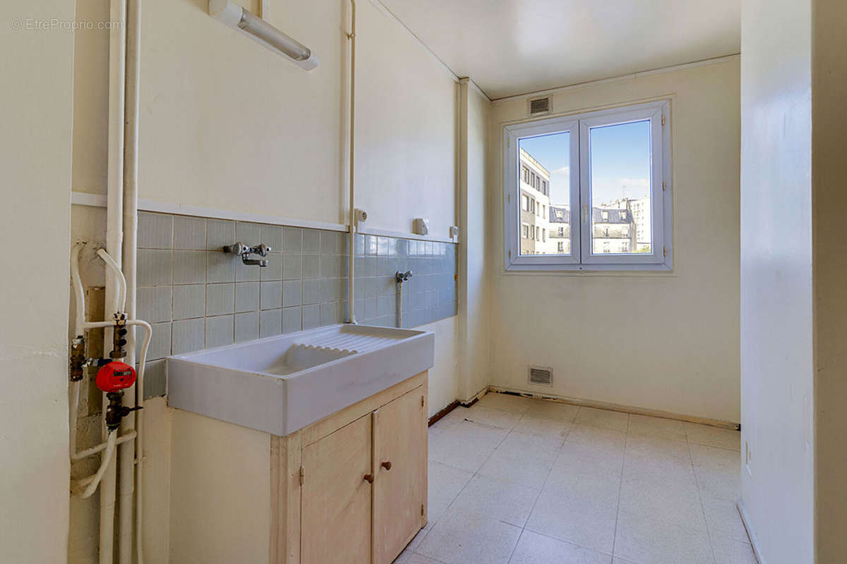 Appartement à PARIS-12E