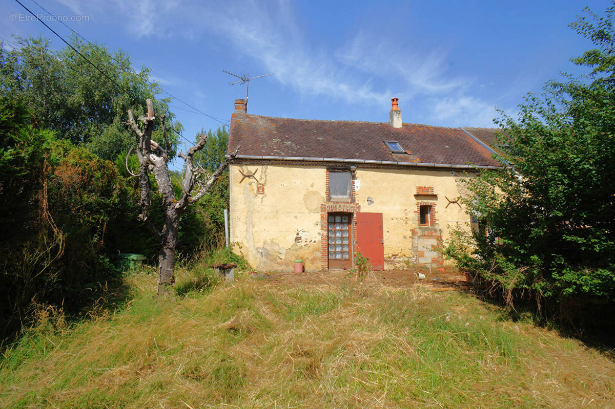 Maison à DIGES