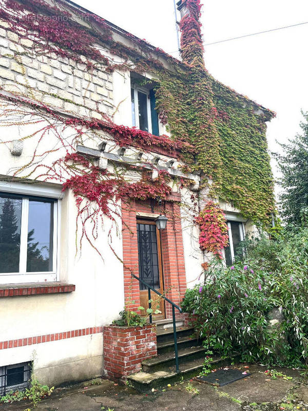 Maison à YERRES