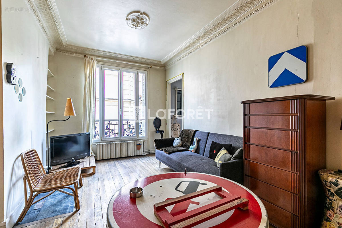 Appartement à PARIS-20E