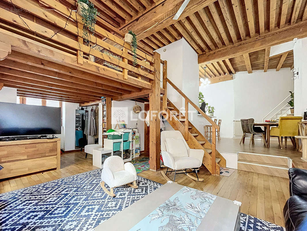 Appartement à LYON-4E