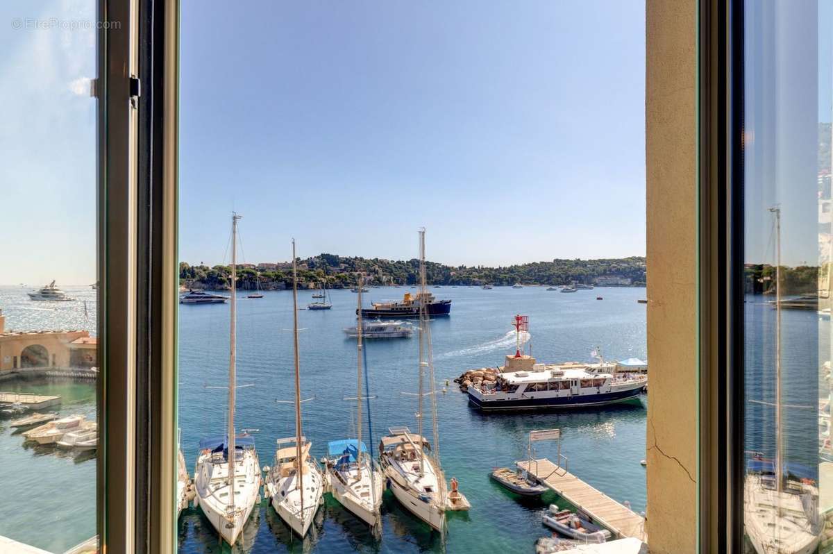 Appartement à VILLEFRANCHE-SUR-MER