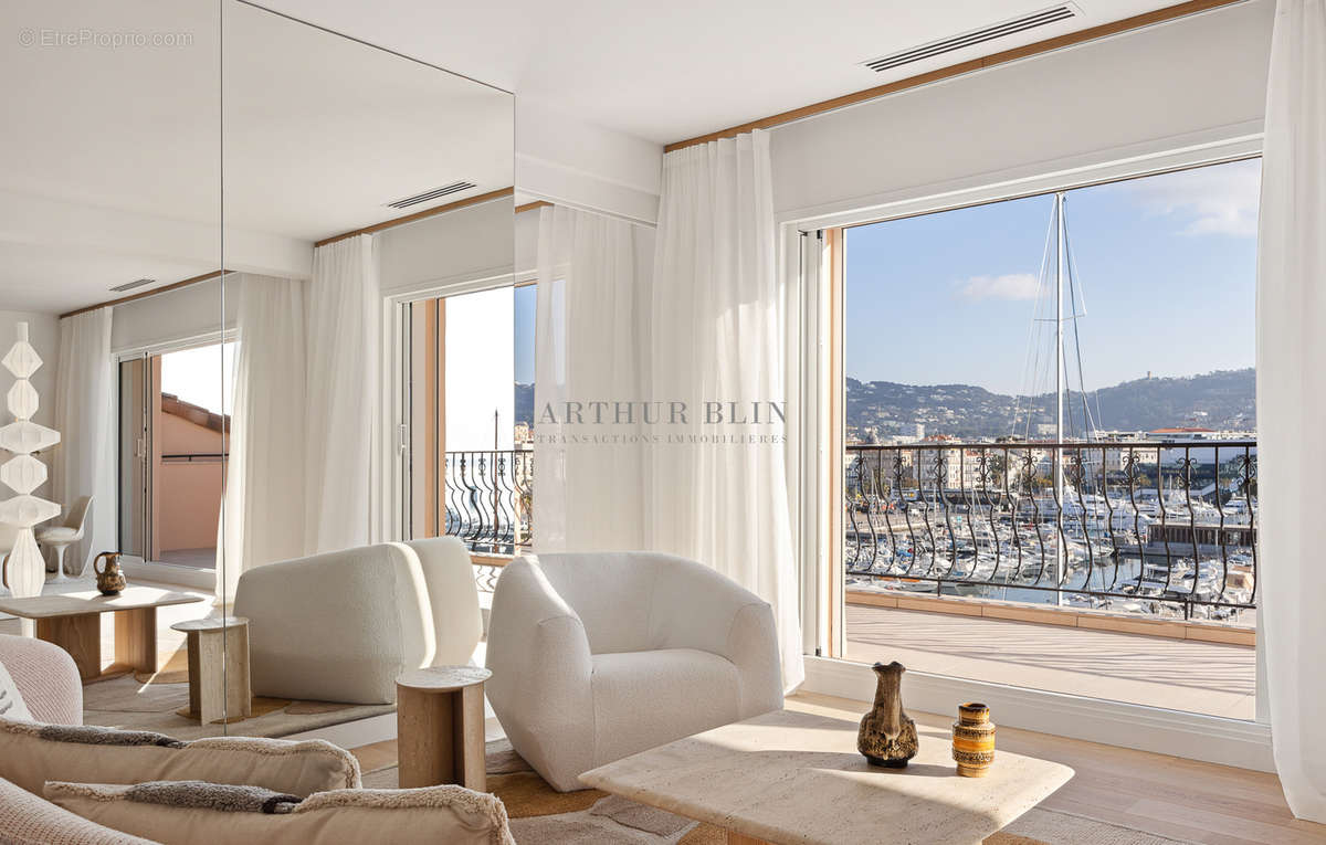 Appartement à CANNES