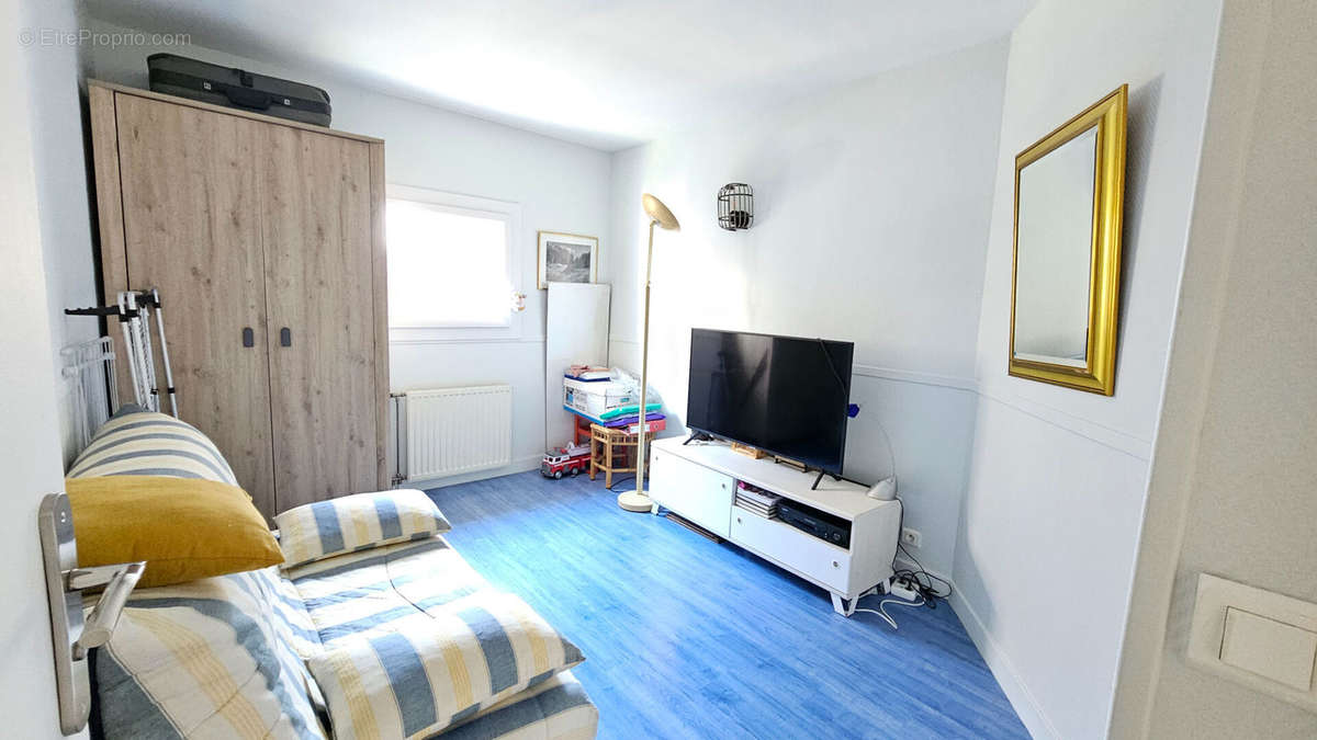 Appartement à JOUY-LE-MOUTIER