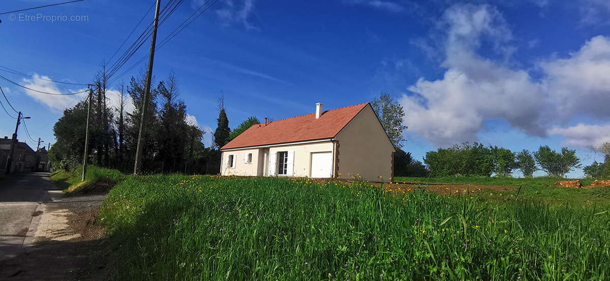 Maison à LE MESNIL-THERIBUS