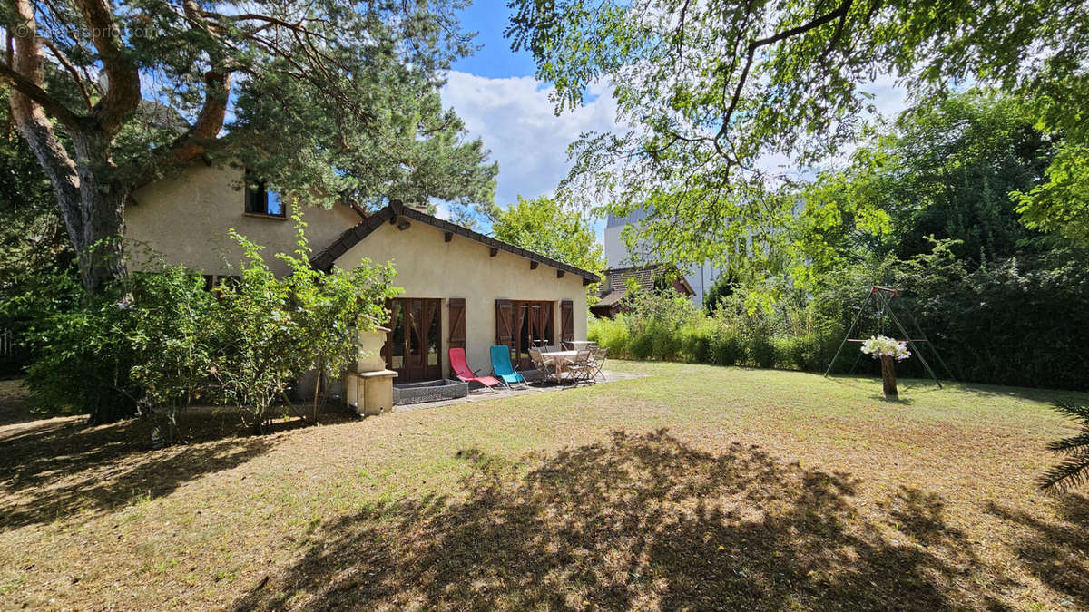 Maison à CONFLANS-SAINTE-HONORINE