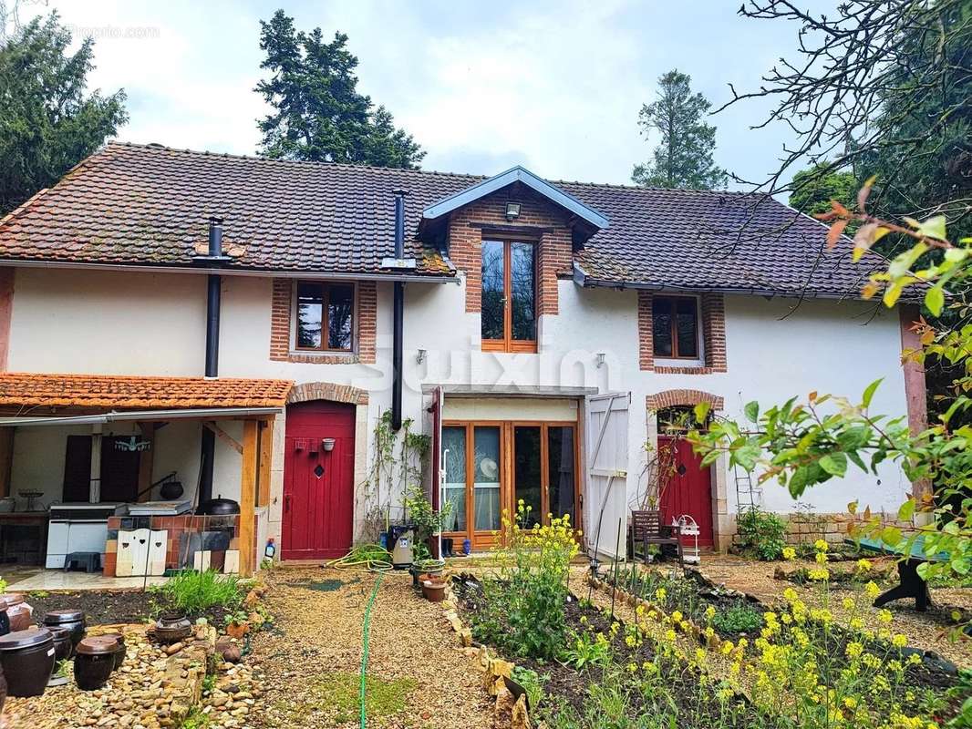 Maison à BEAUNE