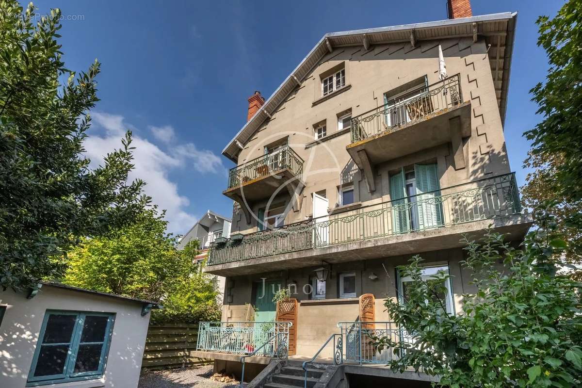 Appartement à MAISONS-LAFFITTE