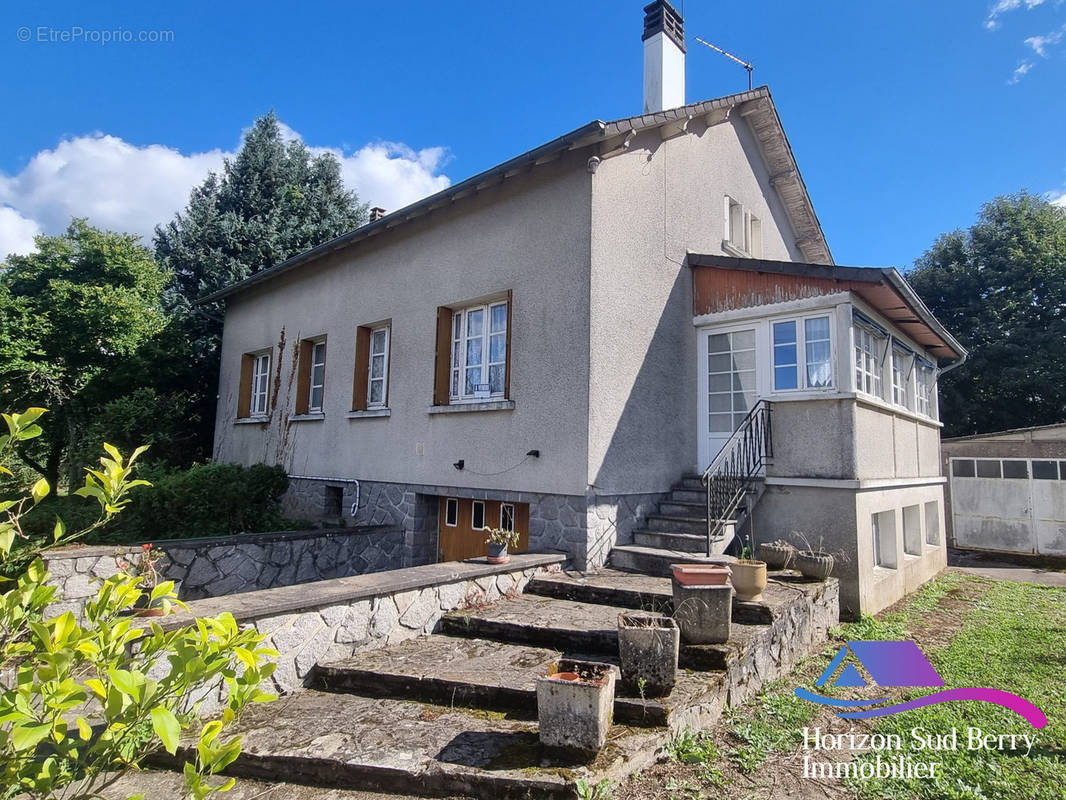 Maison à AIGURANDE