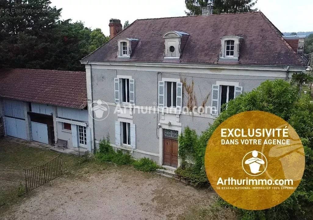 Maison à SAINT-ASTIER