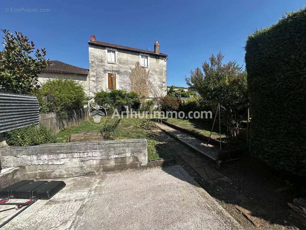 Maison à PERIGUEUX