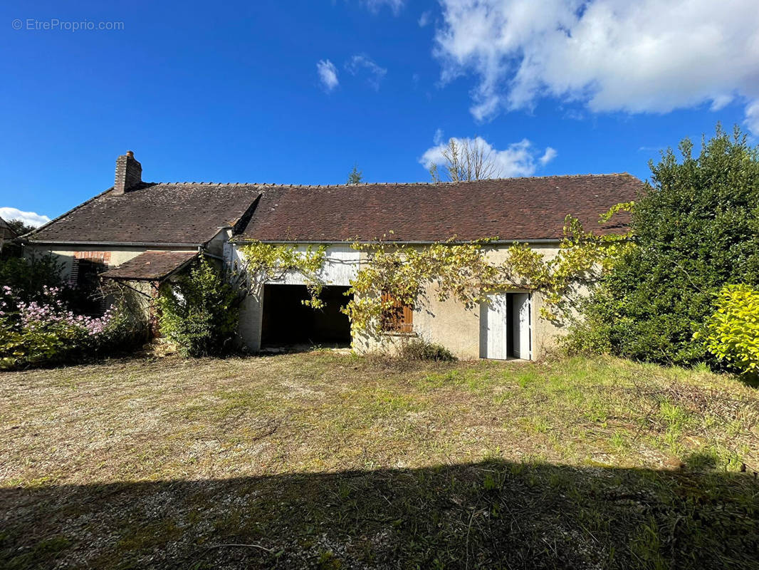 Maison à BELLECHAUME